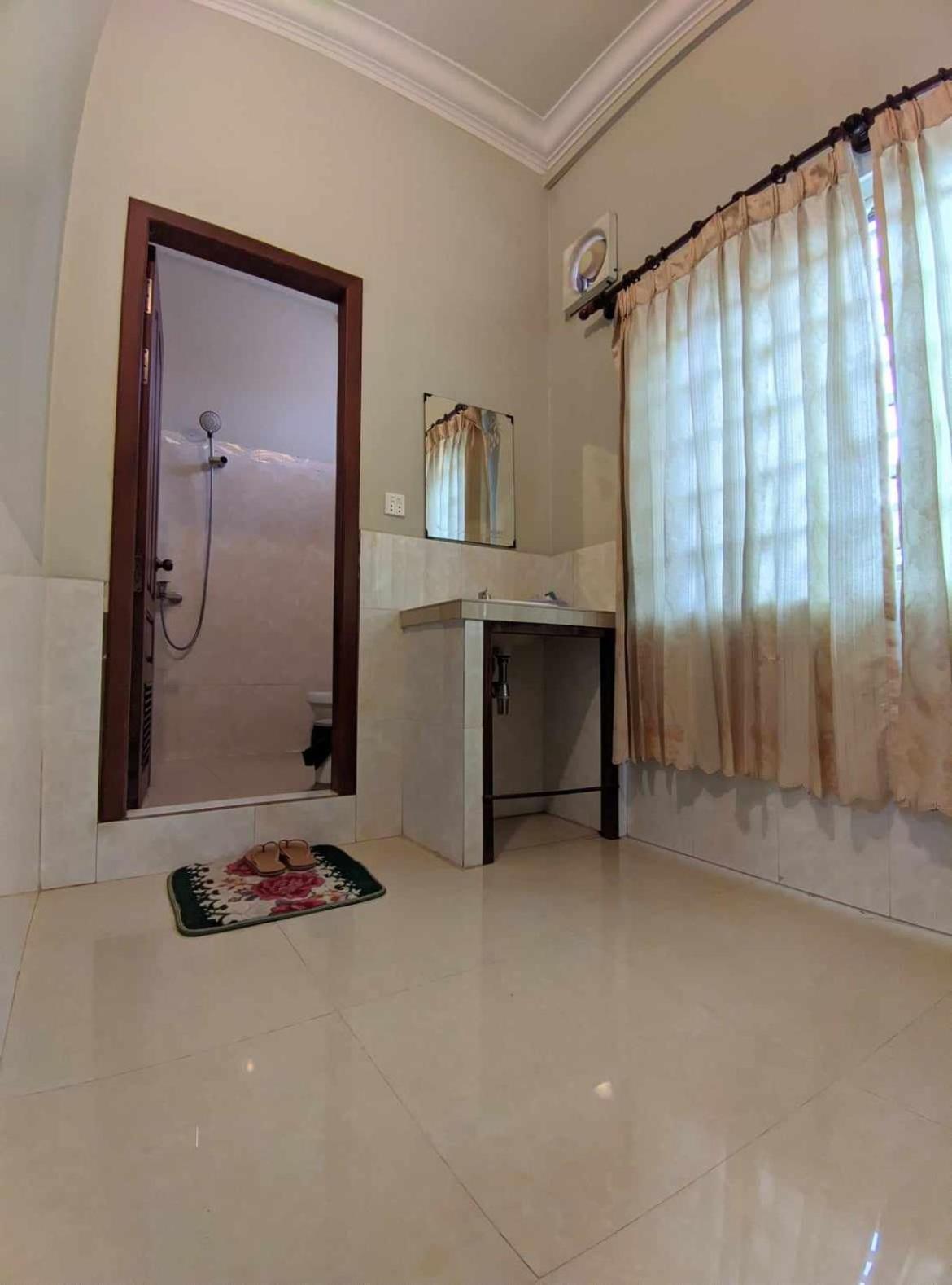 Iki Iki Guesthouse Siem Reap Exterior photo