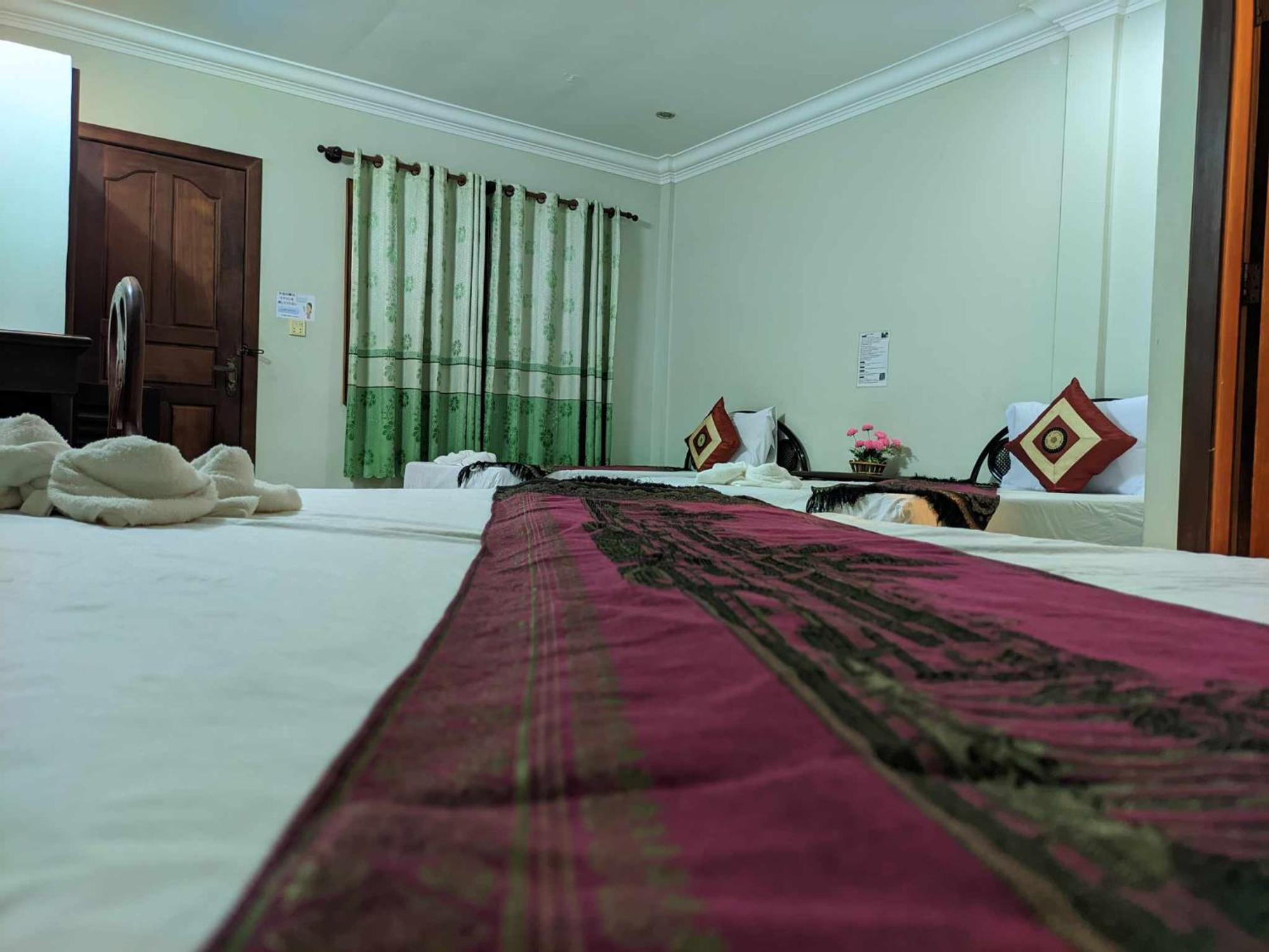 Iki Iki Guesthouse Siem Reap Exterior photo